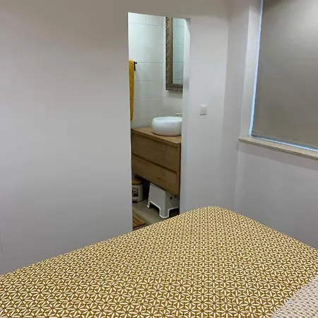 En Bord De - La Vie Bohème Appartement